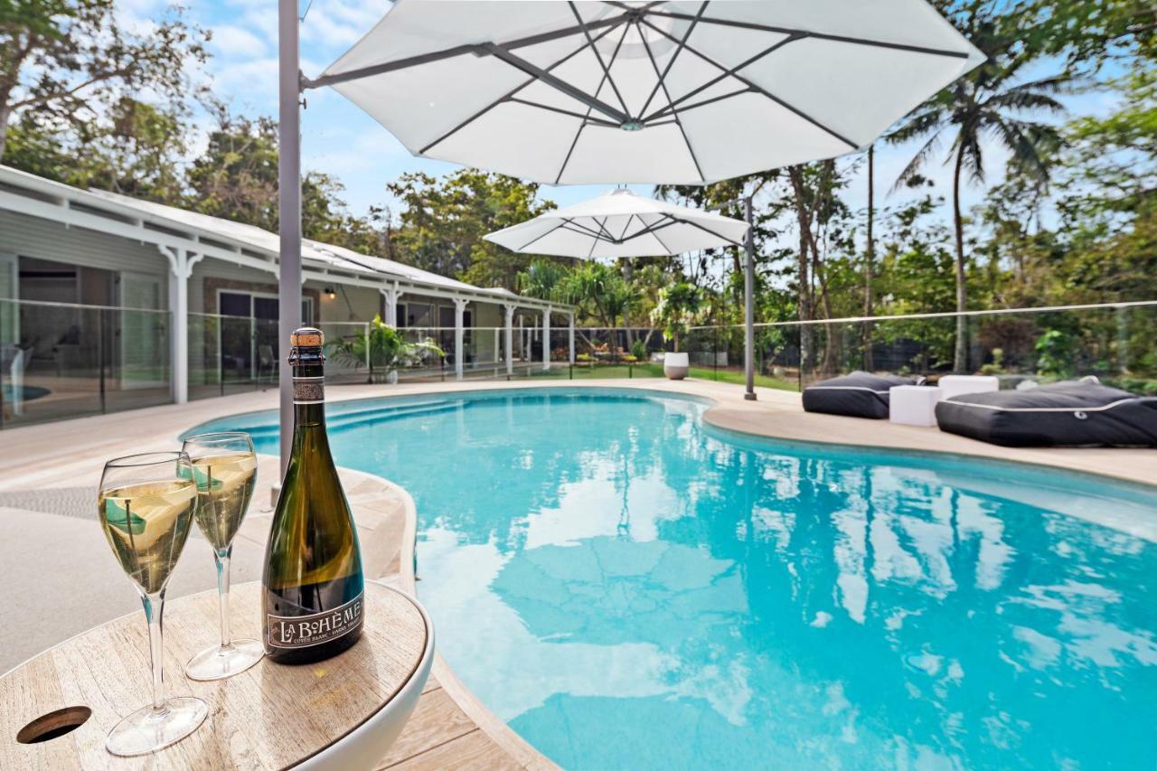 ホテル La Boheme Whitsunday エアリービーチ エクステリア 写真